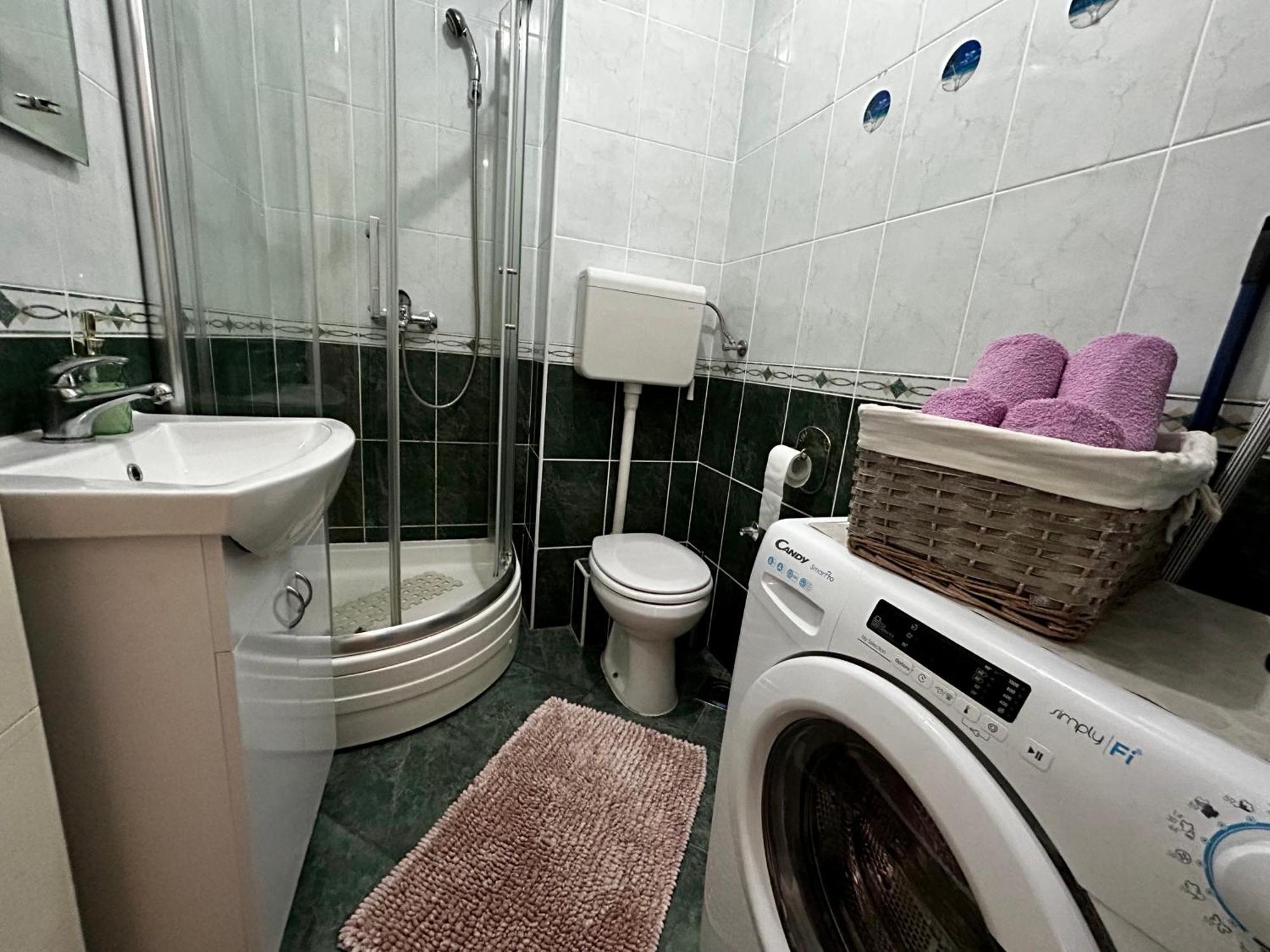 Mina Penthouse Appartement Novi Sad Buitenkant foto